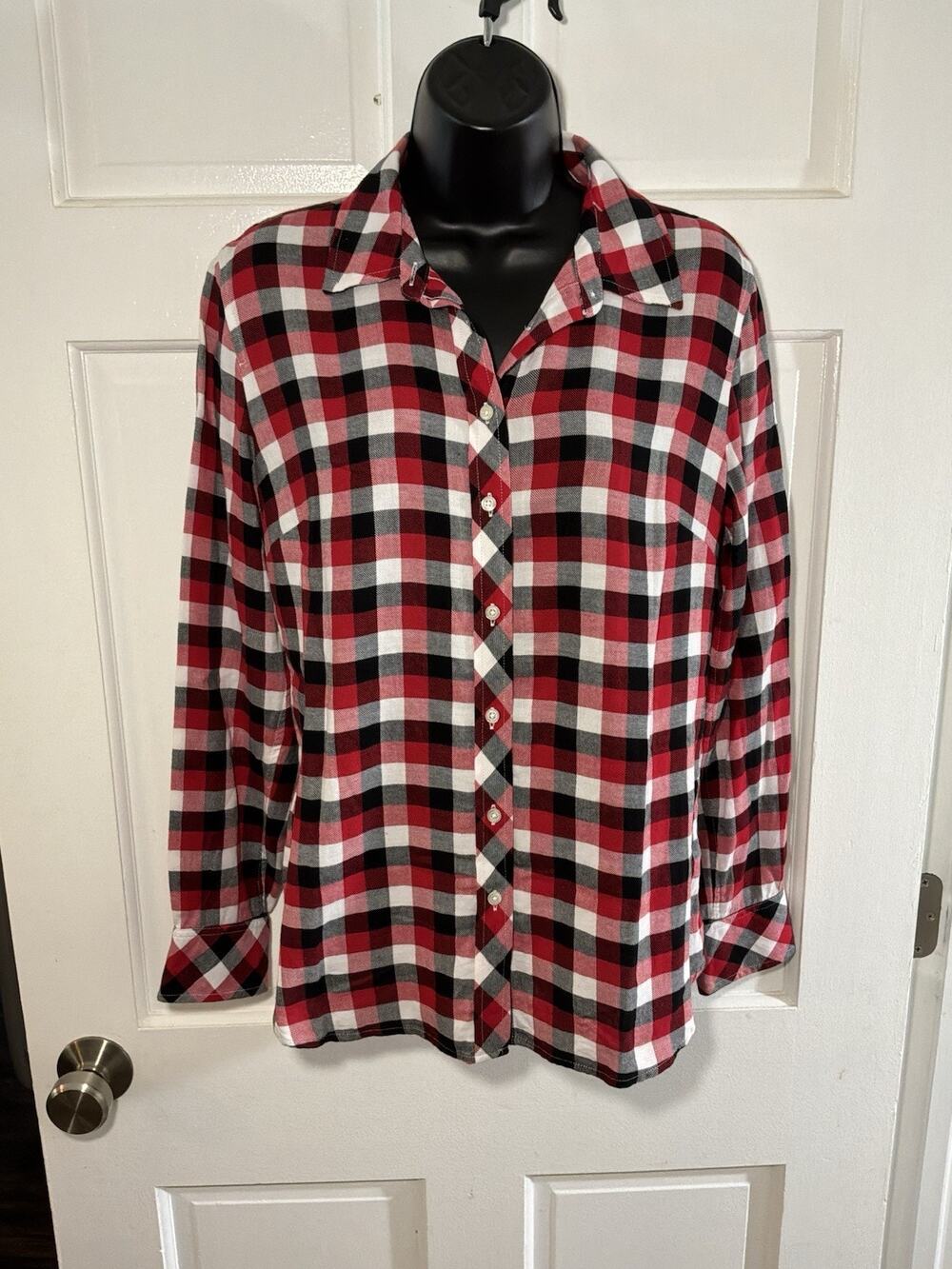Ladies Talbots Red & Black Button Front Shirt Size Small